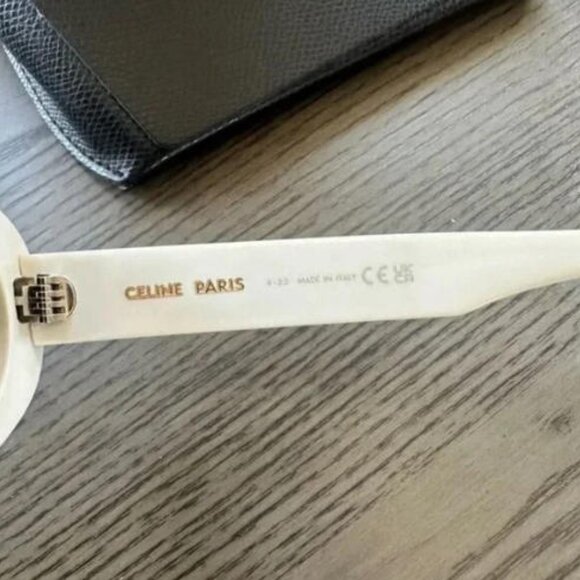 Celine Triomphe CL40194U Sunglasses - Like New with Original Box & Dust Bag - Picture 4 of 9